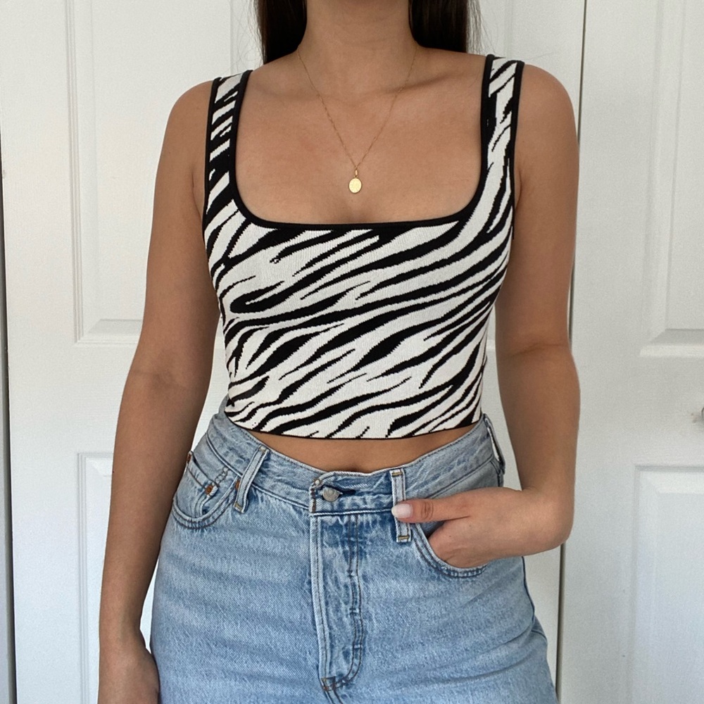 Zebra croptop